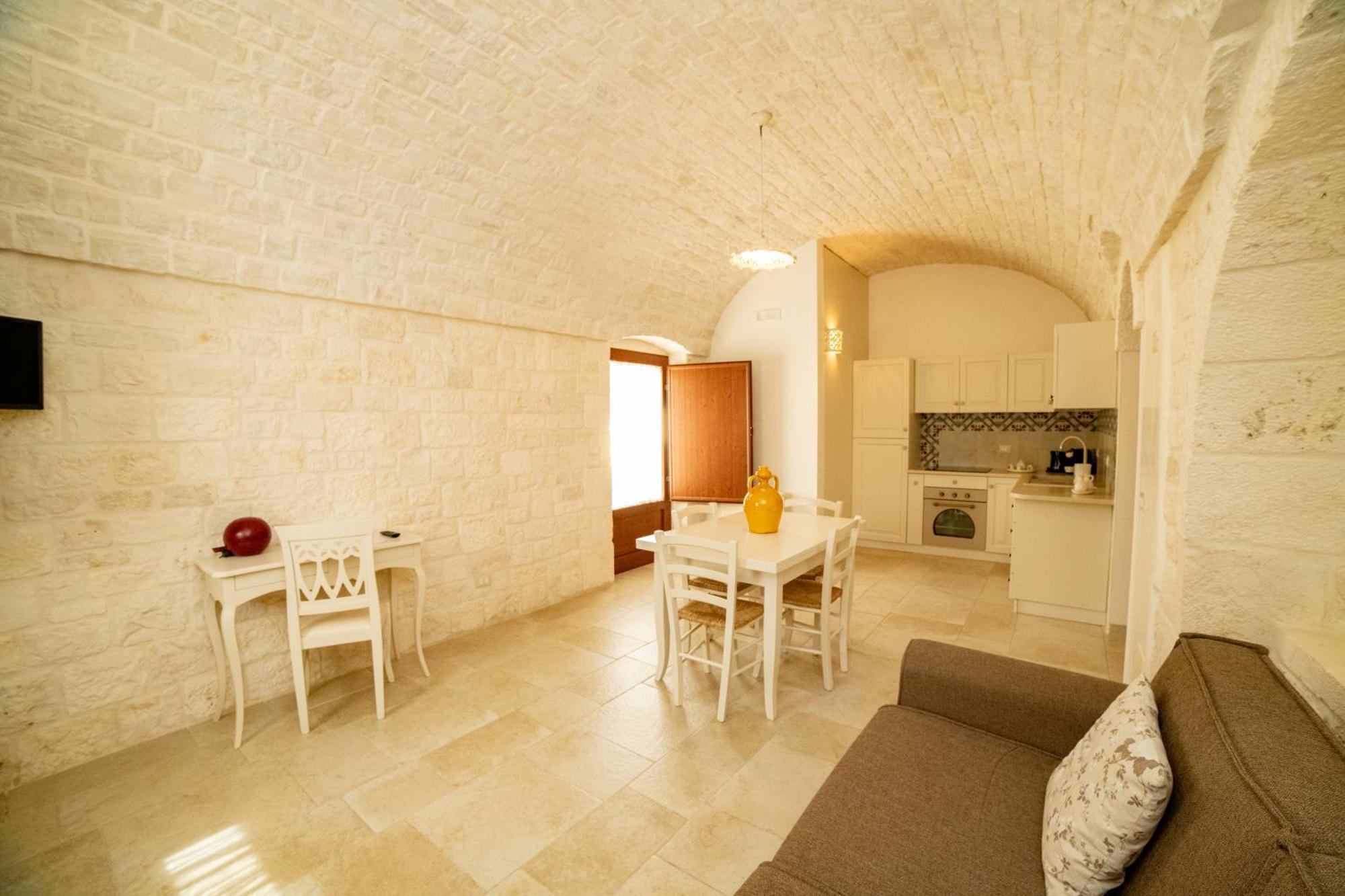 Вилла Trulli Arco Antico Локоротондо Экстерьер фото
